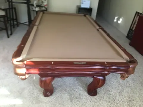 pool table installation Georgetown TX, game room table leveled with a machinist level