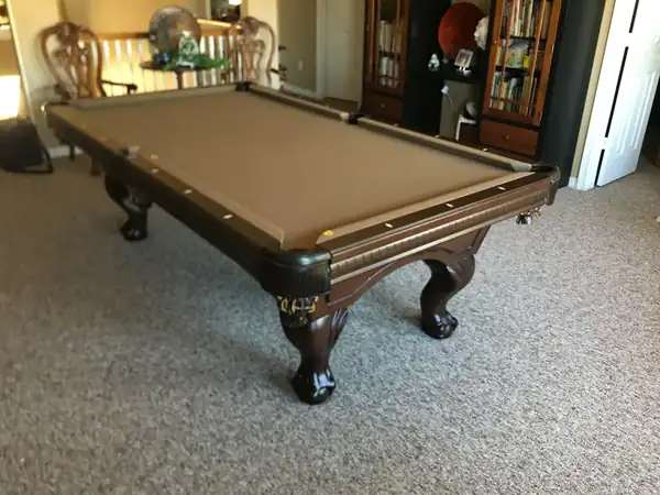 pool table leveling Lubbock TX, slate and legs crated for a safe move