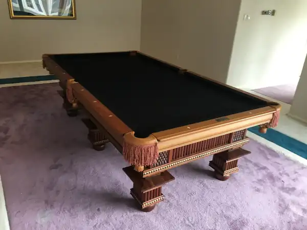 pool table leveling Laredo TX, new cloth installed on bed and rails