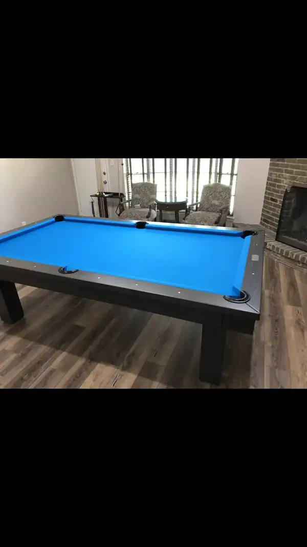 pool table moving service in Lubbock TX, game room table leveled with a machinist level